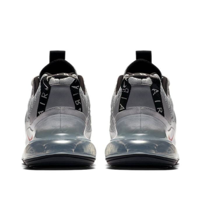 Nike Basket Nike AIR MAX-720-818