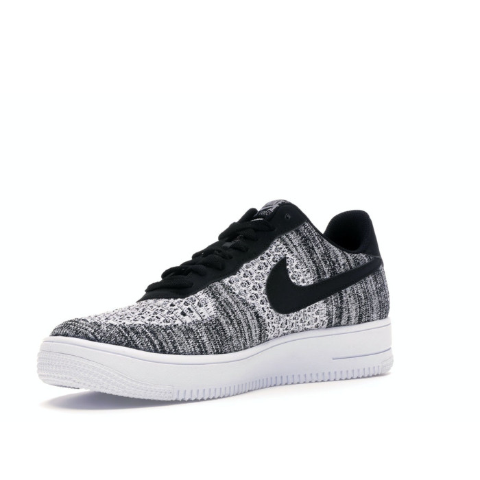 Nike Baskets Nike AIR FORCE FLYNIT 2.0