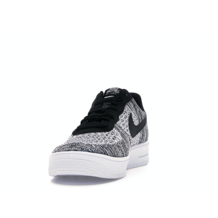 Nike Baskets Nike AIR FORCE FLYNIT 2.0