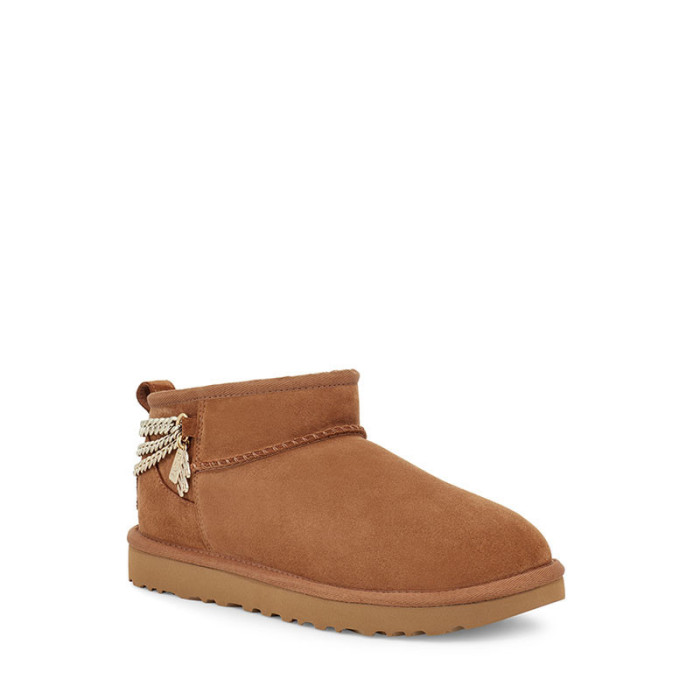Boots UGG CLASSIC ULTRA...