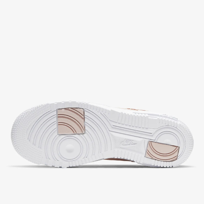 Nike Basket Nike W AIR FORCE 1 PIXEL
